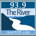 MAXX 93.9 / WMXR logo